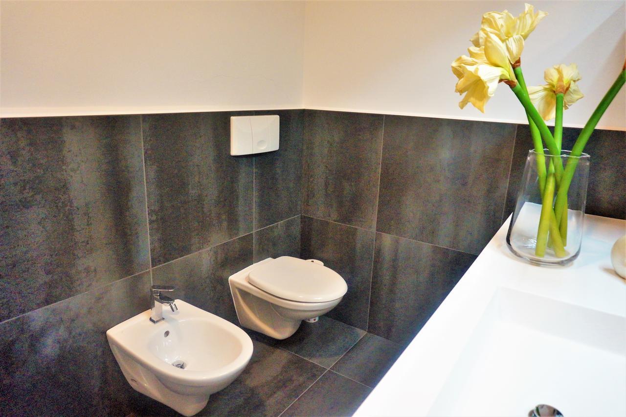 Apartament Deluxe Mayde Lejlighed Riva del Garda Eksteriør billede
